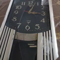 ساعت دیواری قدیمی