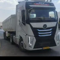 راننده تریلی  لبه و بونکر