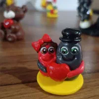 ولنتاین|مجسمه، تندیس، ماکت|قرچک, مجتمع مسکونی طبیعت|دیوار