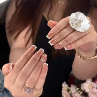 استخدام ناخن کار کراتین کار رنگ و لایت|استخدام درمانی، زیبایی، بهداشتی|تهران, افسریه شمالی|دیوار