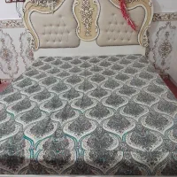 تخت وتشک درحدنو