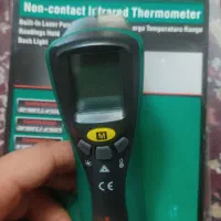 دماسنج لیزری یا ترمومتر لیزری