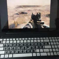 یک لب تاب اصل ASUS.   حافظه 500. رم 4