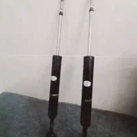 کمک عقب پراید کی دی اس