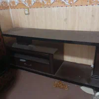 میز تلویزیون درحد نو تمیز سالم بشرط