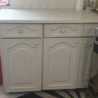 کابینت فلزی ۳ درهمراه سنگ روی کابینت