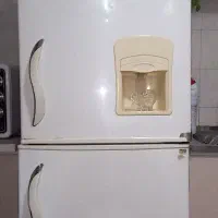 فروش فوری یخچال فریزر هیمالیا با قیمت بسیار مناسب
