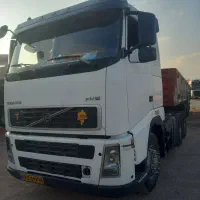 نیازمند راننده پایه یک کار با تریلی