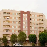 استخدام نیرو نگهبان