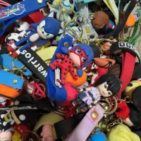 جاکلیدی و آویز