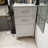 سرشور و صندلی اصلاح وترولی ومبل نیم ست وکانتر وکمد|آرایشگاه و سالن‌های زیبایی|مشهد, توس (بلوار توس)|دیوار