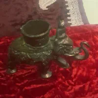 دو عدد فیل برنجی دکوری  با جدیدا فرق داره سنگین