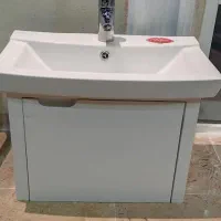 کابین روشویی باشیر و آینه|لوازم سرویس بهداشتی|کلاردشت, |دیوار