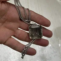 زنجیر و گردنی|جواهرات|باقرشهر, |دیوار