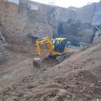 مینی بیل ،خاکبرداری و پیکور زنی