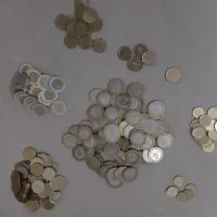 مقداری سکه فروشی