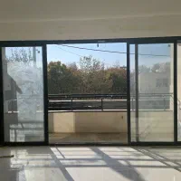 آپارتمان تک واحدی ویو پارک همیشگی غرق نور