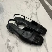 کفش عروسکی،صندل،برند monaie،سایز ۳۹ و مناسب ۳۸