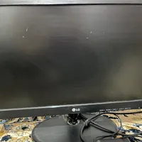 کامپیوتر و کیس و کیبورد