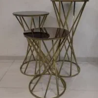 میز کنار سالنی و مراسم بوفه چوبی و قلیان برنزی