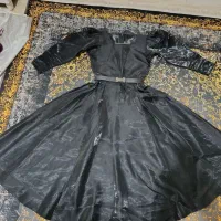 لباس مجلسی|لباس|اصفهان, کنگاز|دیوار