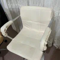 ۲ عدد صندلی مطالعه سالم