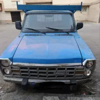 نیسان کامیونت ون