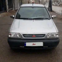 پراید نقره ای مدل ۹۳