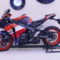 هوندا cbr1000