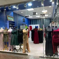 فروشنده خانم شیفت عصر