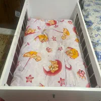 تخت وگهواره کنار مادر|تخت و صندلی بچه|قزوین, |دیوار