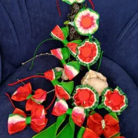 یلدایی،قیمت مناسب(قیمت همه توی توضیحاته)