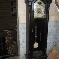 ساعت چوبی ایستاده
