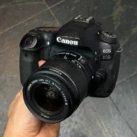 دوربین حرفه ای کنون 80D