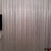 پرده سفید ساتن طرح دار|پرده، رانر، رومیزی|تهران, جنت‌آباد مرکزی|دیوار