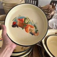 تابه و دیس برند روس