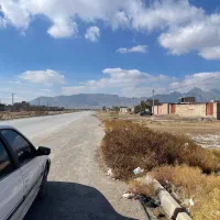 زمین ۵۵۶ متر