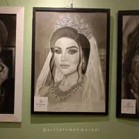 تابلو فروشی چهره سیاه‌قلم