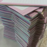 نیروی خانم کار در صحافی