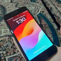 ایفون se 2020