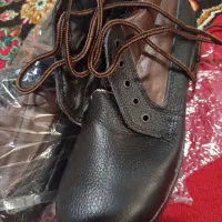 کفش کار 43