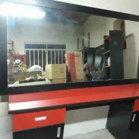 میز آینه وصندلی آرایشگاه زنانه|آرایشگاه و سالنهای زیبایی|میانه, |دیوار