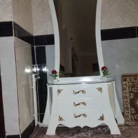 آینه و کنسول