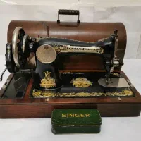 چرخ خیاطی قدیمی