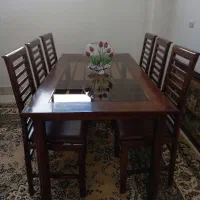میز ناهار خوری ۶نفره در حد نو