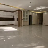 150 متـر استثـنایی صفر نـورگیر منطـقه گلبرگ ۳خواب