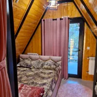 کلبه سوئیسی رامسر (جواهرده) دو خوابه|اجارهٔ کوتاه‌مدت ویلا و باغ|رامسر, |دیوار