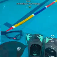 آموزش شنا آقایون و بانوان استان قم