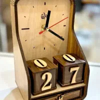 تقویم چوبی با کلاس