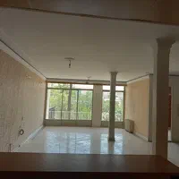 آپارتمان فلکه اول ۱۵۰ متر دو خواب نزدیک تره بار